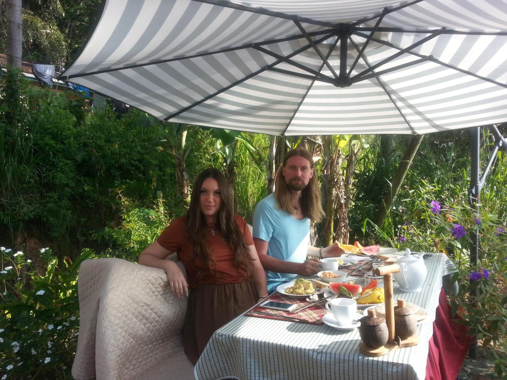 Wow Home Stay Ела Екстериор снимка